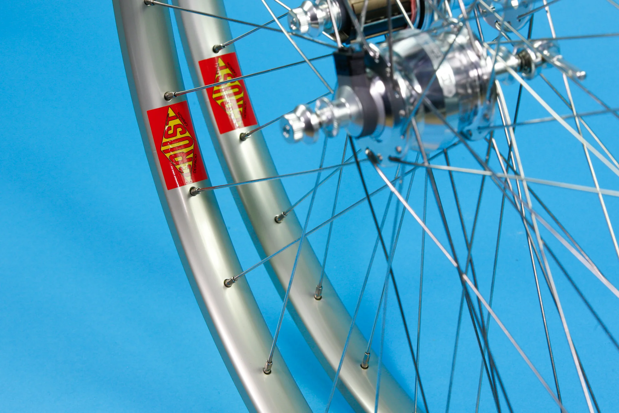 Crust WR Rim Brake Rim Wheelsets - Image 10