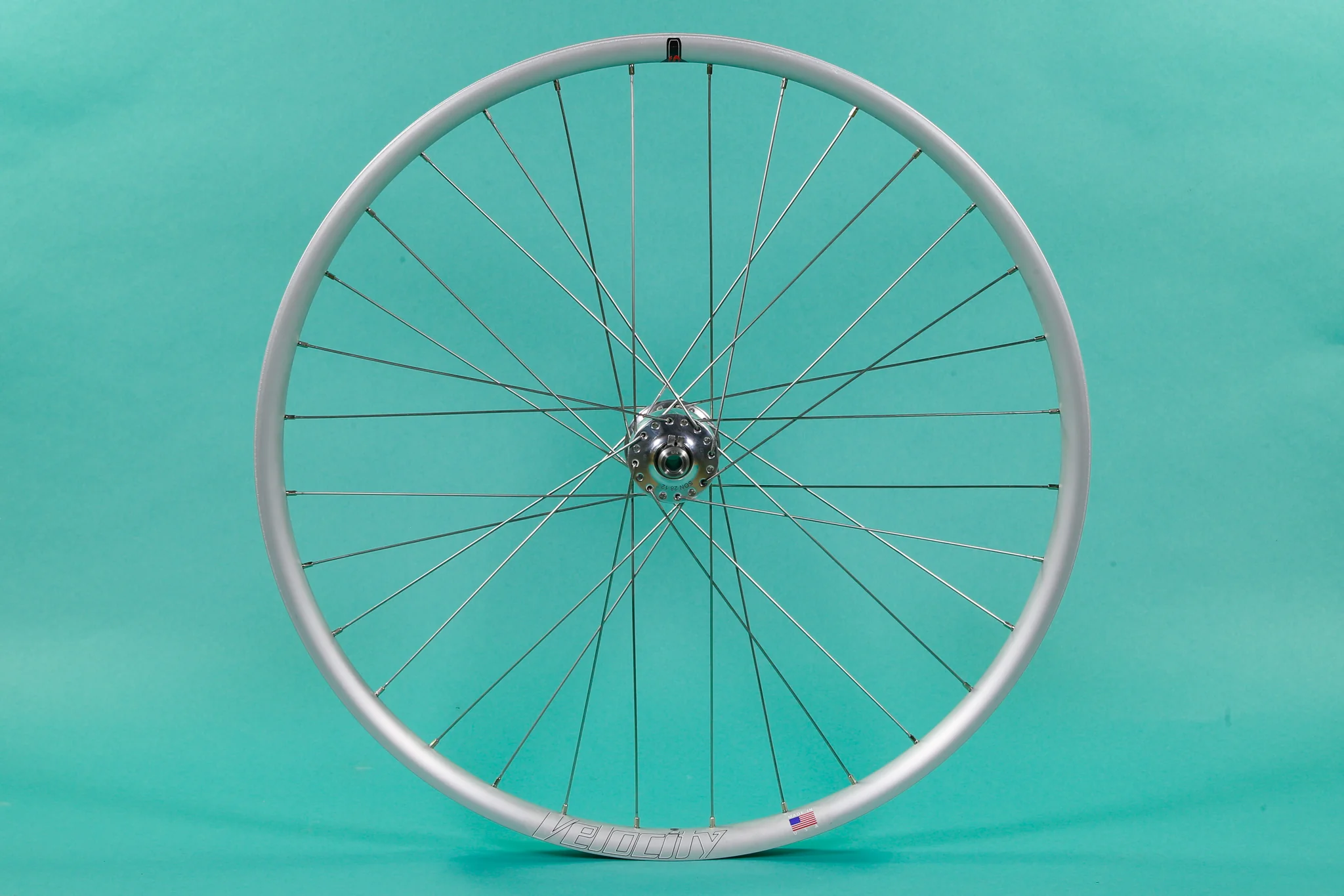 650b Velocity Blunt SS to Son Dynamo Disc Front Wheel - Image 2