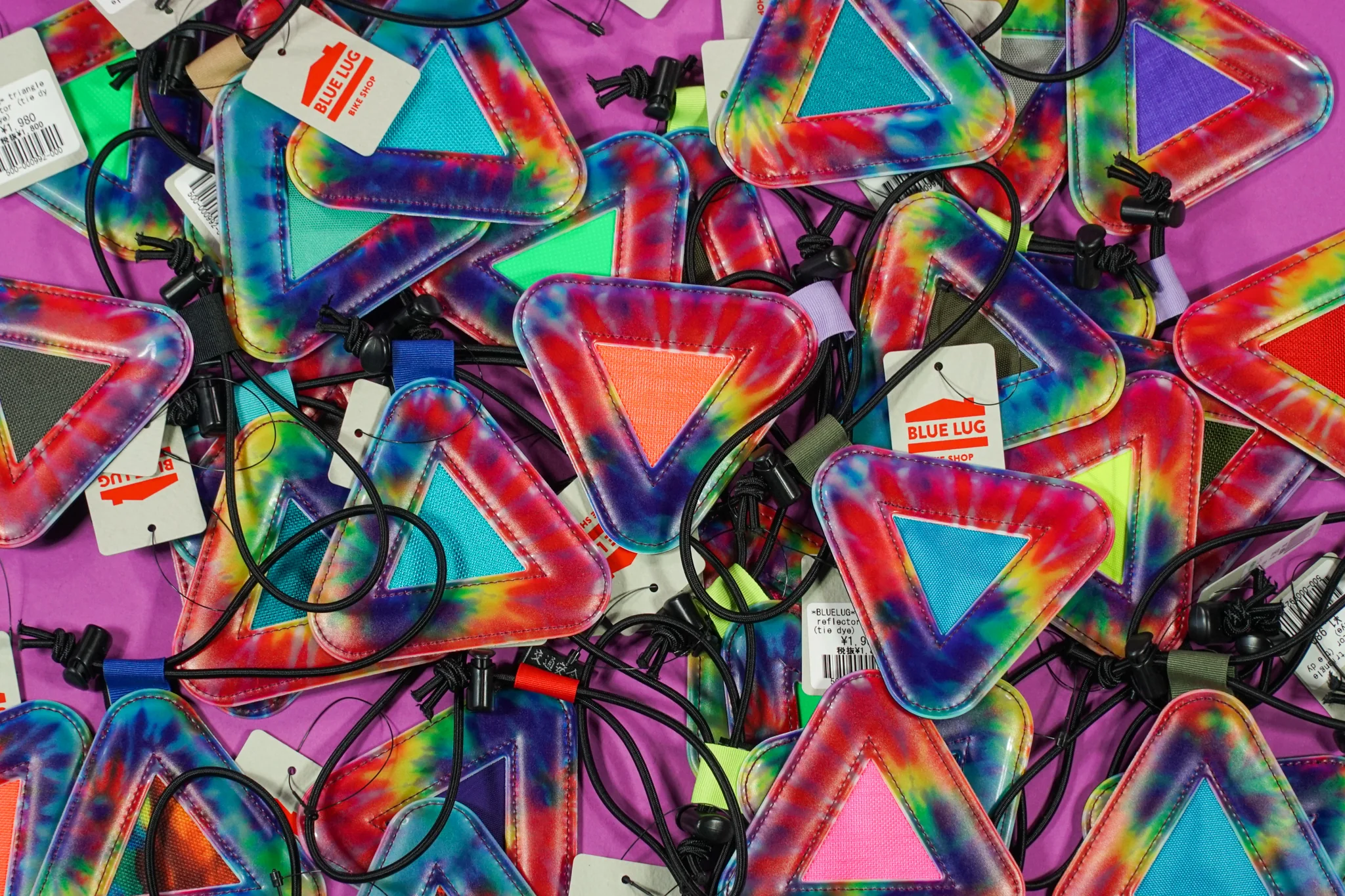 Blue Lug Reflective Triangles - Image 17