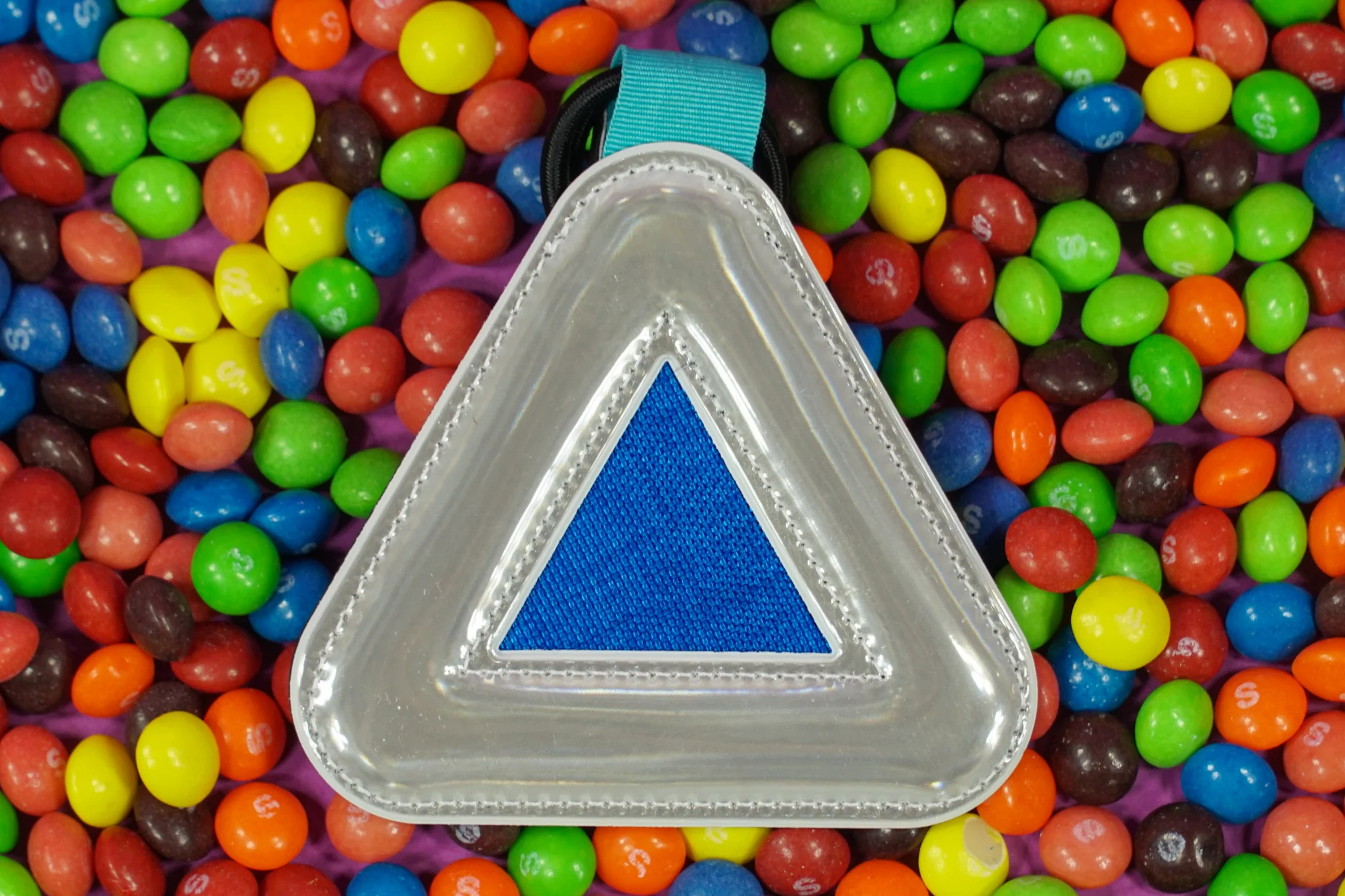 Blue Lug Reflective Triangles - Image 9