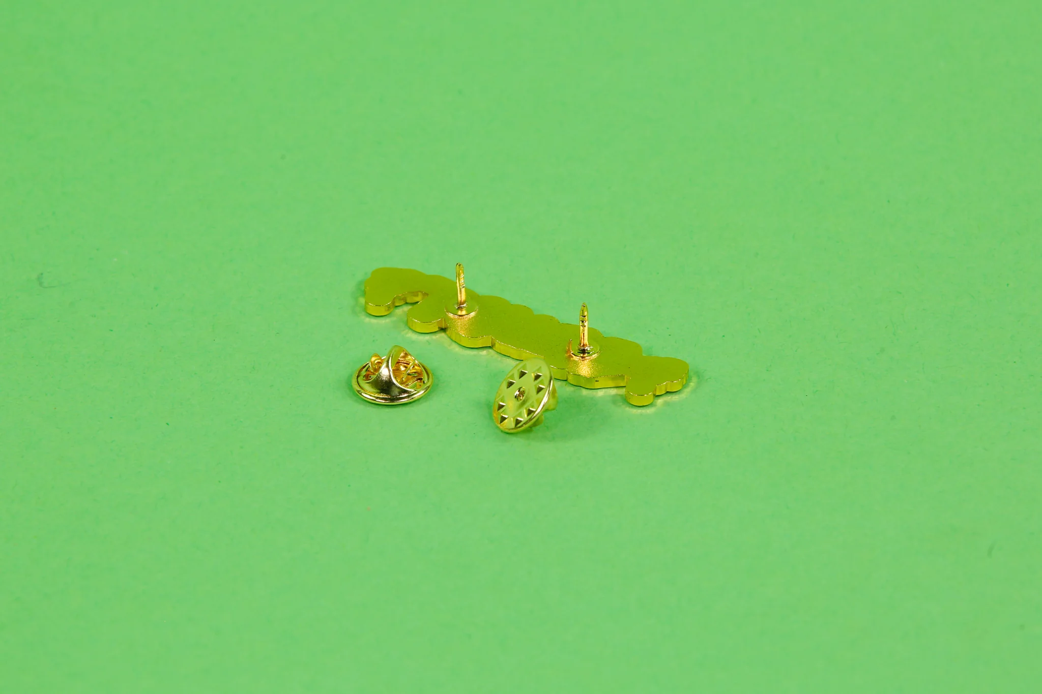 Crust Golden Pin - Image 2