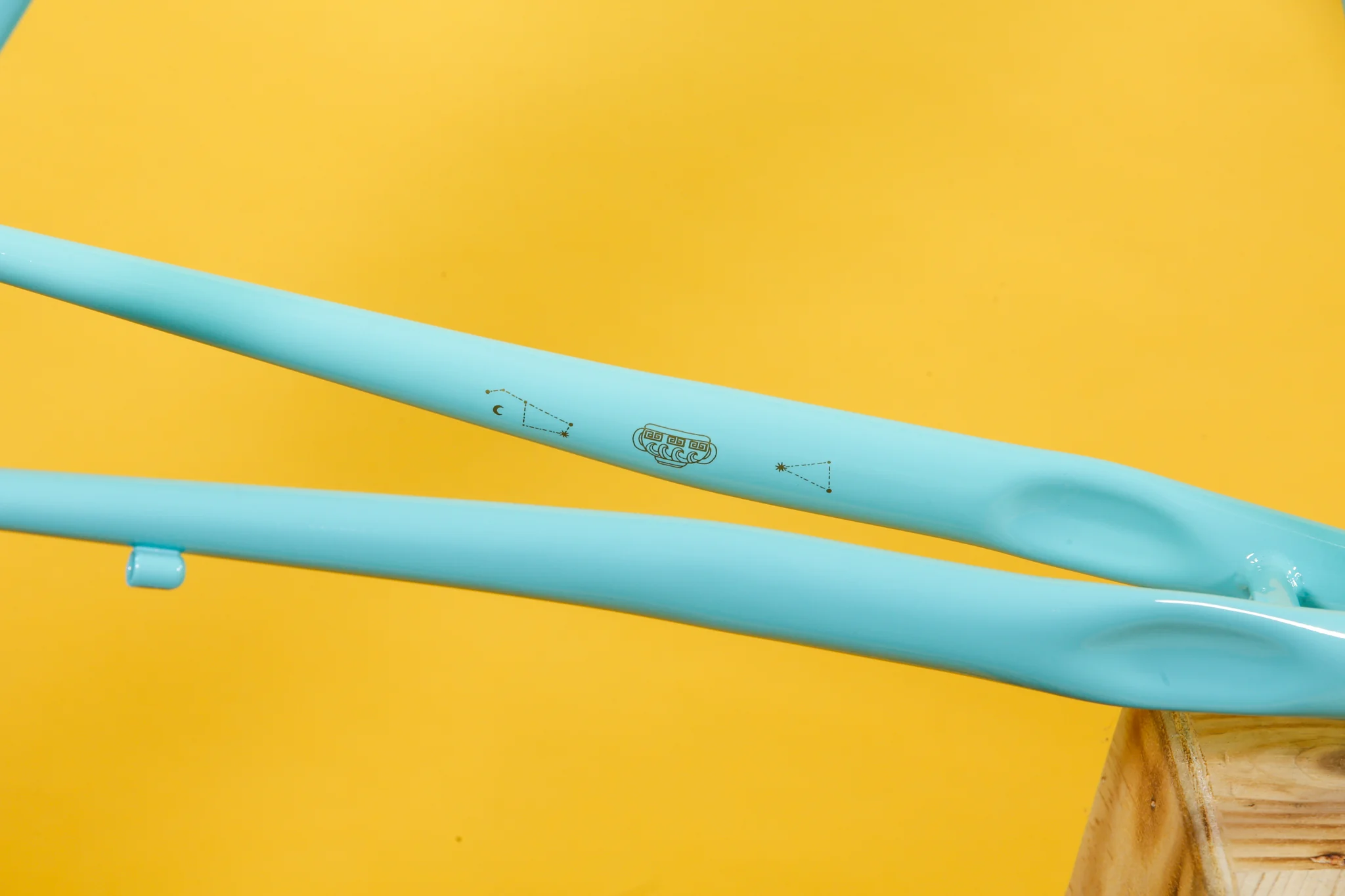 Lightning Bolt Canti - Image 6