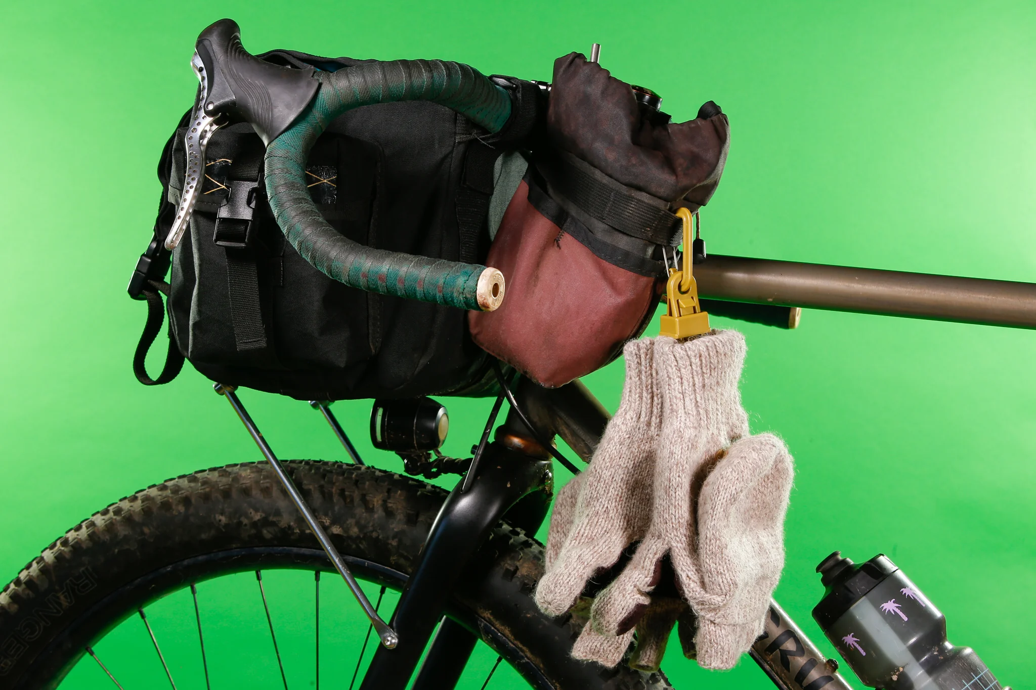 Ouroboros Carabiner Clips - Image 9